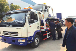 兴业汽车道路救援拖车价格